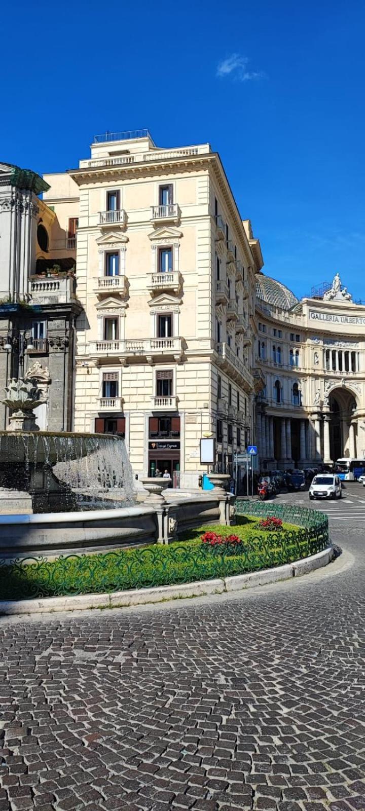 La Chicca Appartamento Intero Nei Quartieri Spagnoli Νάπολη Εξωτερικό φωτογραφία